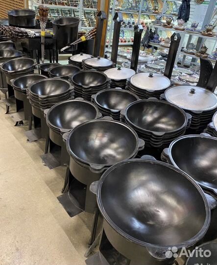 Казан чугунный обоженный