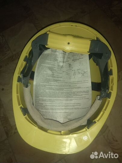 Каска защитная