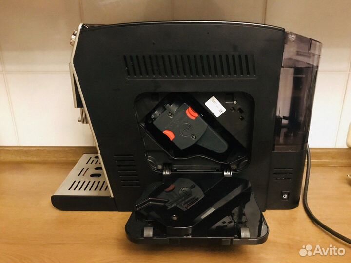 Кофемашина Delonghi Autentica etam 29.510 SB