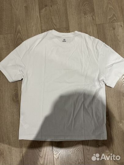 Футболка guess