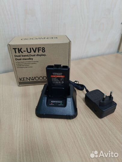 Зарядное устройство Kenwood TK-F8 и TK-UVF8
