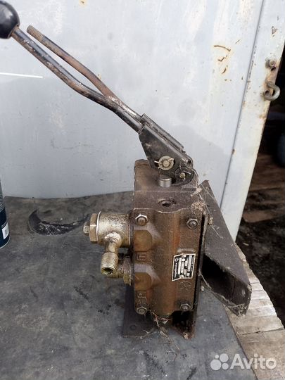 Гидрораспределитель бу