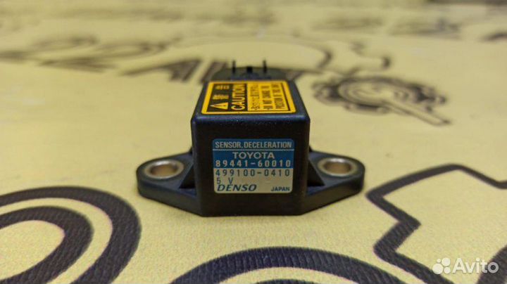 Датчик замедления Toyota Rav4 ACA21 1azfse 07.2004