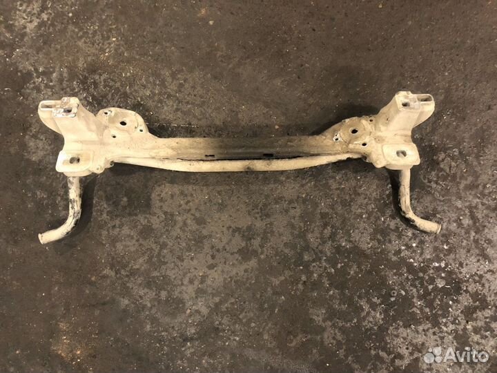 Балка подмоторная Audi A8 Audi S8 D3 4E0199205Q