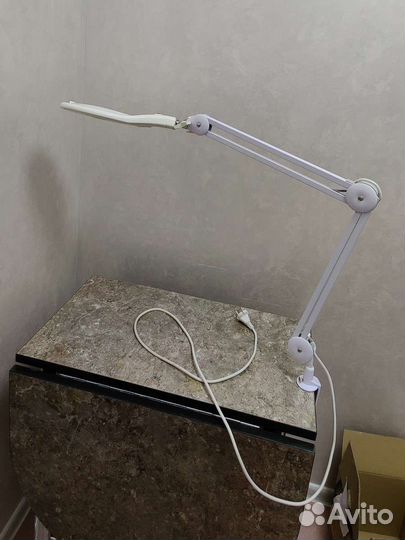 Диодная лампа-лупа