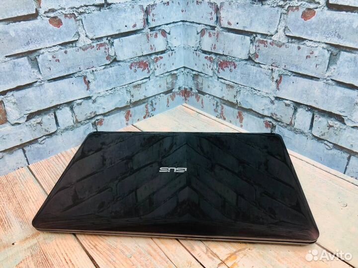 Asus X756UV на i3/920MX/RAM 8GB/HDD 500GB