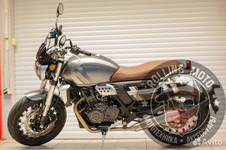 Дорожный мотоцикл Cyclone RE401 silver новый