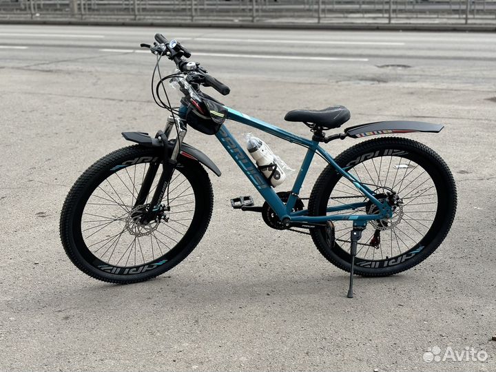 Велосипед спортивный,горный