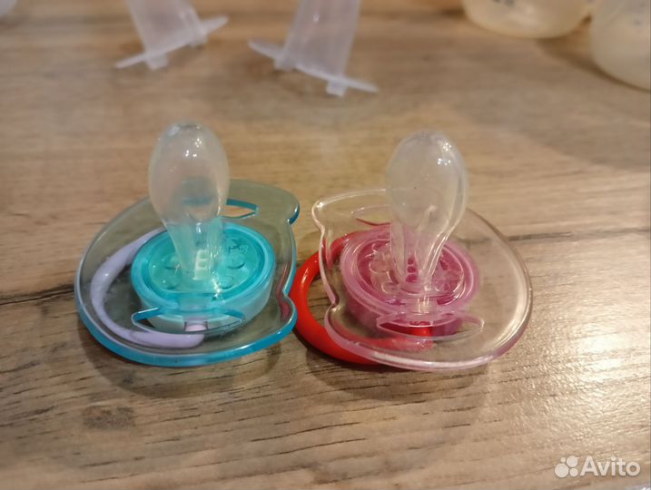 Соска пустышка avent с 6 мес