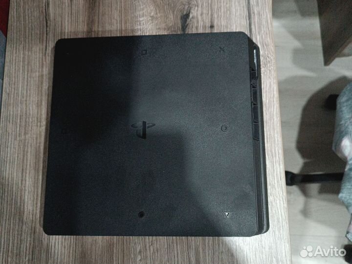 Sony PS4 slim 1tb