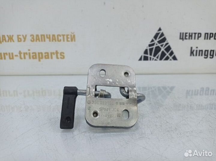 Крюк замка капота Volkswagen Passat B8 3G2 до