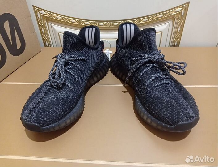 Кроссовки Adidas Yeezy boost 350 v2