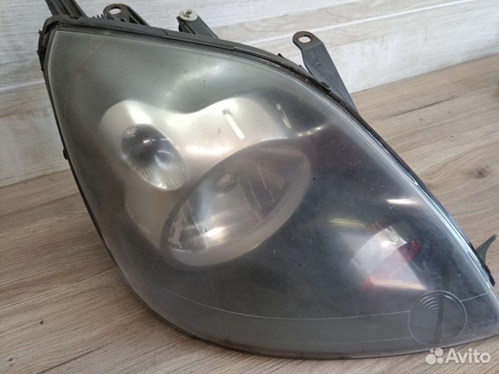 Фара передняя правая ford fiesta mk5 рест