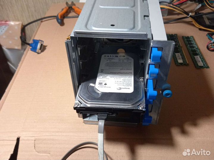 Корзина Intel на 6HDD с охлаждением