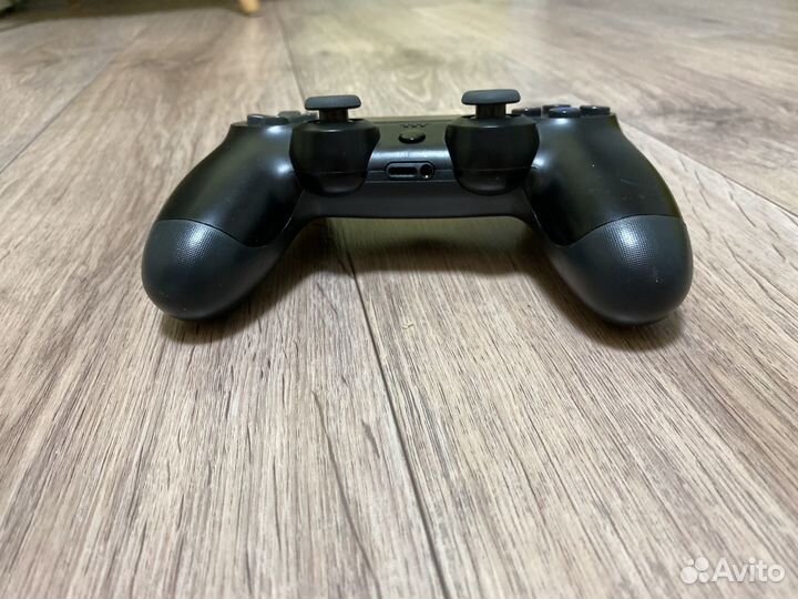 Джойстик для Sony PlayStation четыре