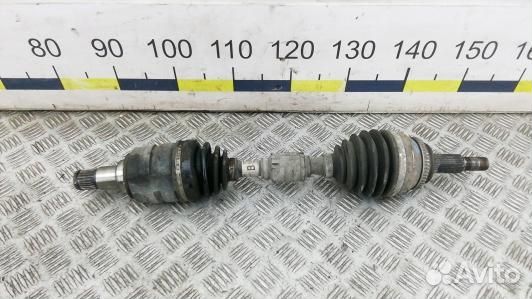 Привод передний левый toyota corolla verso 2 (99O1