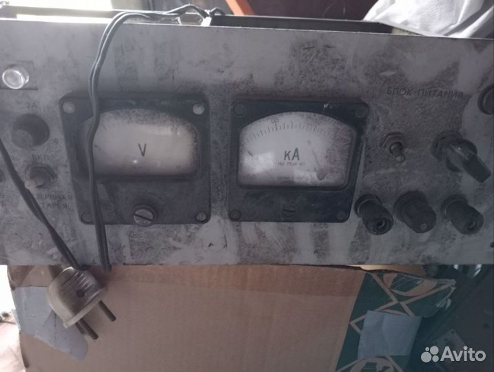 Источник бесперебойного питания