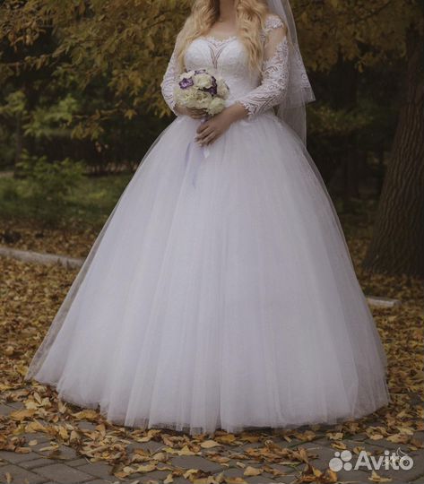 Платье свадебное