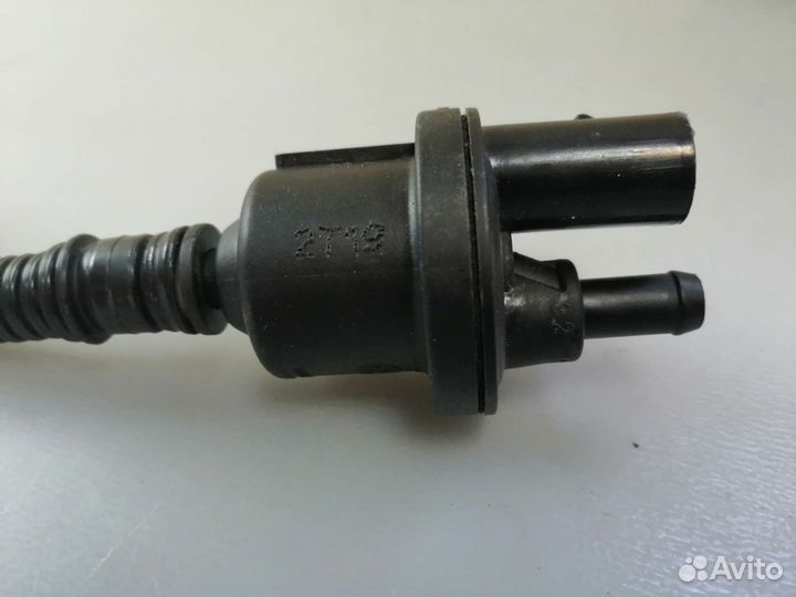 Клапан вентиляции топливного бака Skoda Rapid II