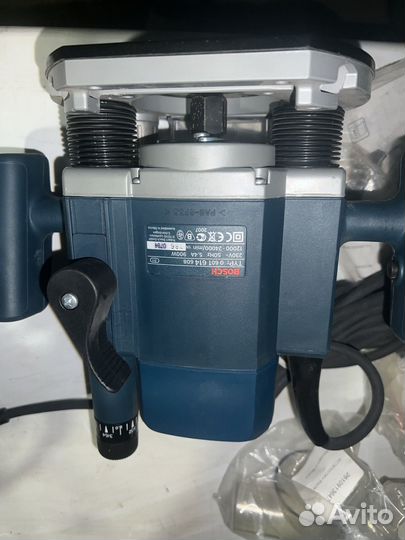 Фрезер bosch gof 900