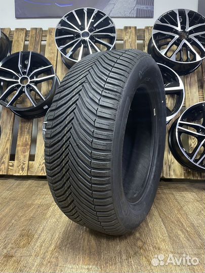 Michelin CrossClimate 2 215/60 R16 99V