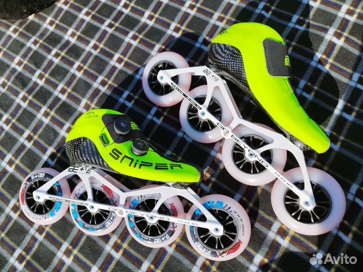 Профессиональные скоростные роликовые коньки