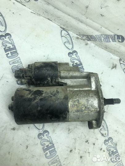 Стартер Volkswagen Golf 3