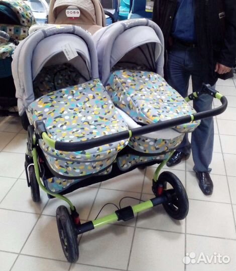 Коляска для двойни