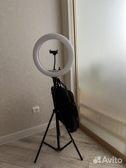 Кольцевая лампа 36 см