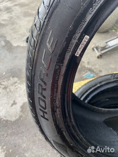 Headway HU901 235/45 R18 98W