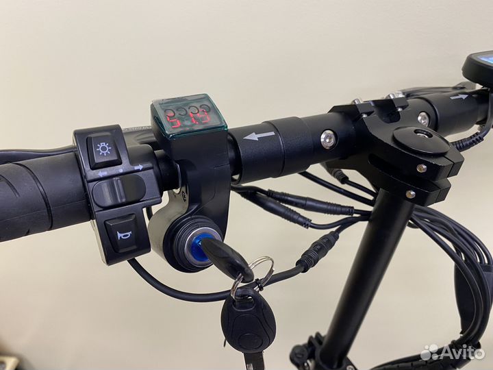 Электросамокат white siberia luna 800W