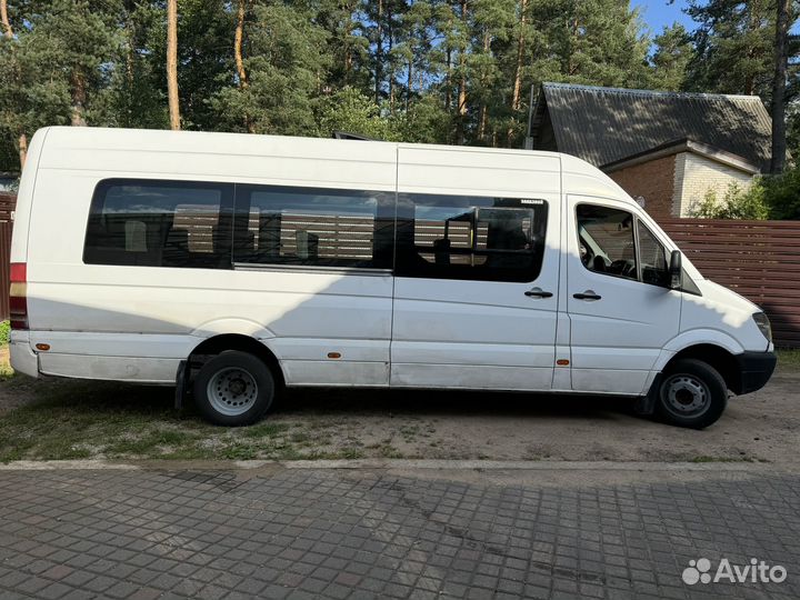 Mercedes-Benz Sprinter микроавтобус, 2012