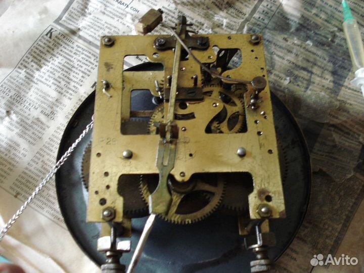 Настенные часы с боем Gustav Becker