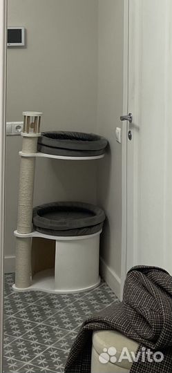 Домик для кота с когтеточкой