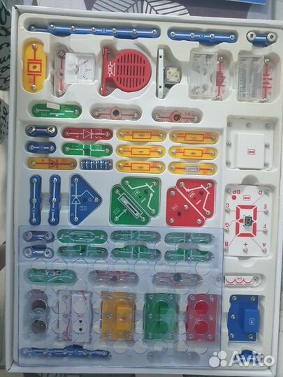 Электронный конструктор знаток 999 схем