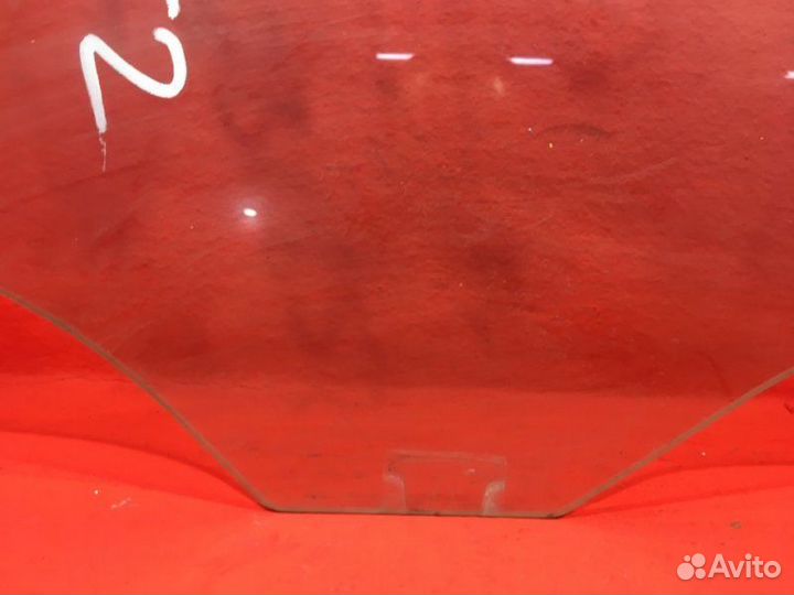 Стекло двери переднее левое Kia Ceed ED G4FA 1.4