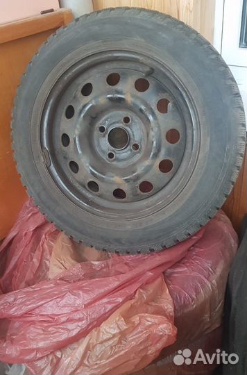 Nokian Tyres Nordman 4 185/65 R15 88T