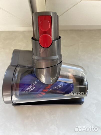 Dyson мини-электрощетка