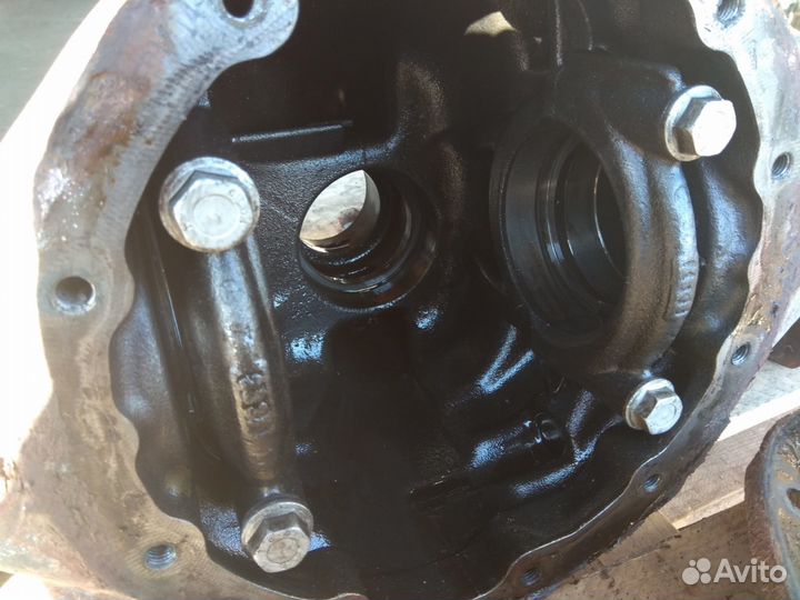 Корпус моста Фольксваген Крафтер спарка