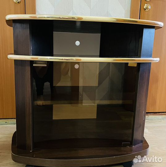 Тумба под телевизор