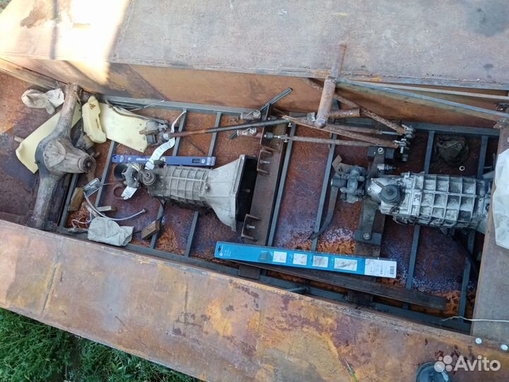 Гусеничный вездеход