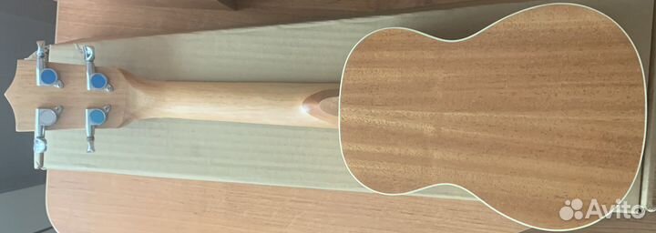 Укулеле Listen