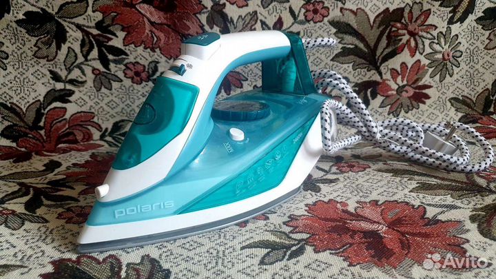 Утюг Polaris 2490ак