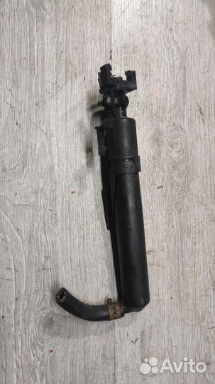 Форсунка омывателя фары Citroen C5