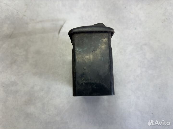 Дефлектор воздушный volvo fm