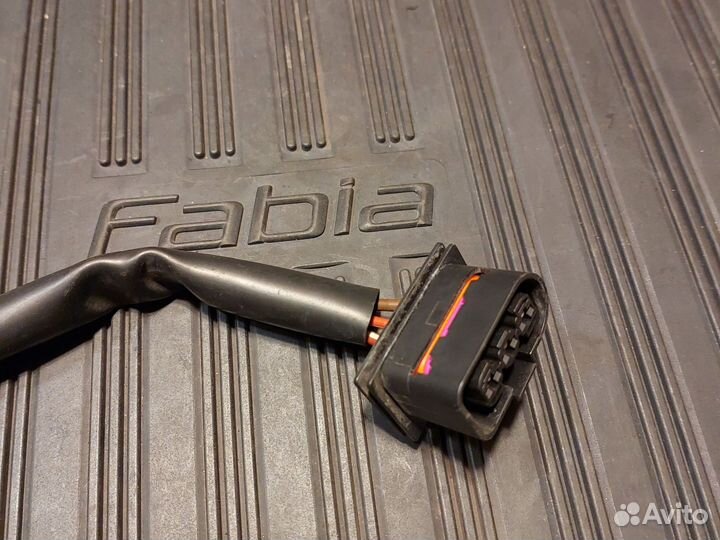 Разъем 1j0906233