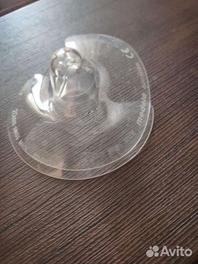 Накладки на грудь medela