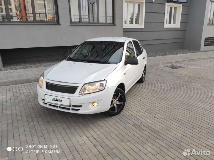 LADA Granta 1.6 МТ, 2012, 122 115 км