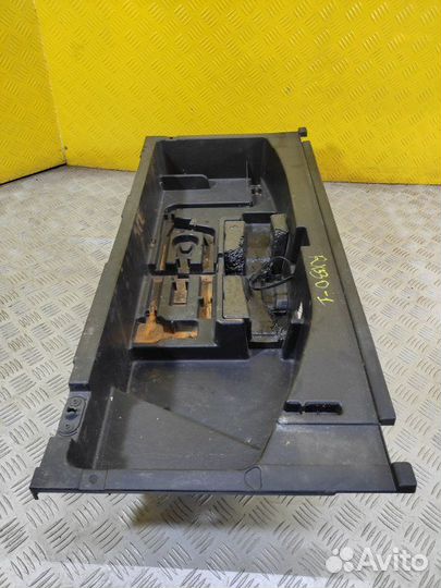 Ящик для инструментов Lexus Rx 330 (U3) Ii