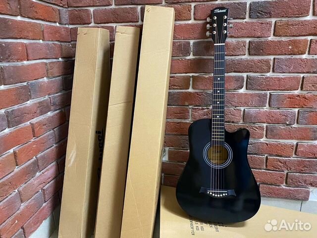 Гитара акустическая